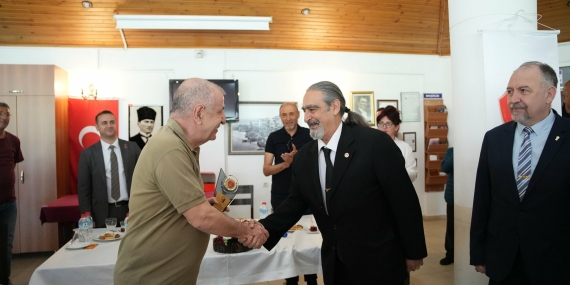 Özdağ’dan emekli astsubaylara ziyaret