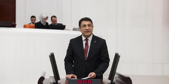 DEVA Partili Şahin:  Emekli kuruş hesabı yaparken kimler servetine servet katıyor?