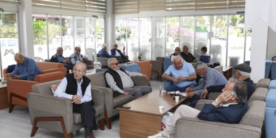 Mersin Büyükşehir’in Emekli Evleri: Sosyalleşmenin ve dayanışmanın adresi