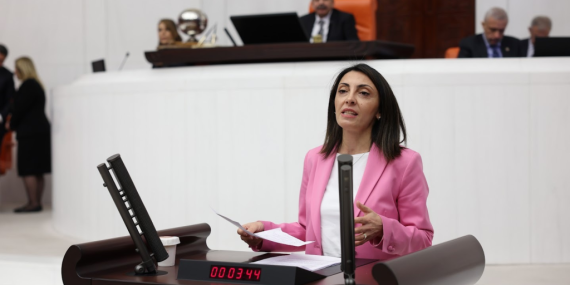 CHP’li Kayışoğlu: İktidar, emekliye kuruşun hesabını yaparken, şirketlerin milyarlarca liralık vergi borçlarını tek kalemde silebiliyor