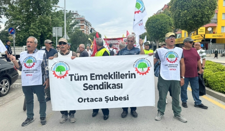 Ortaca’da emeklilerden 20 bin TL seyyanen zam çağrısı