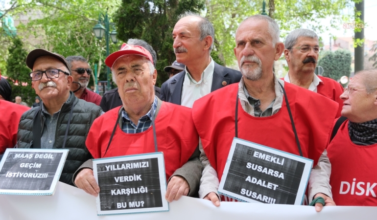 Eskişehir’de emeklilerin basın açıklaması: Emekli aç, sabrımız tok