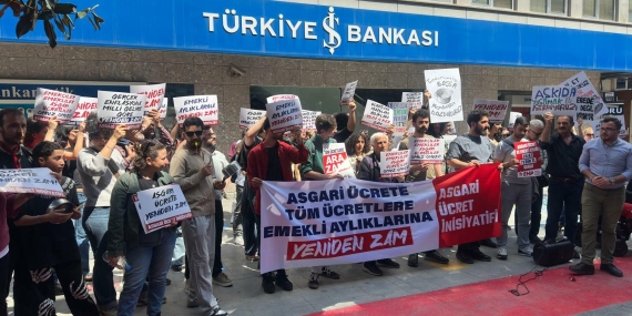 Tencere tavalı eylem: Emekli aylığına ve asgari ücrete zam istiyoruz