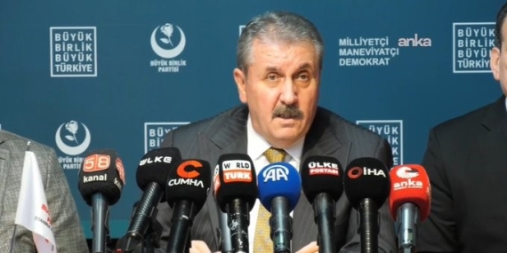 BBP Genel Başkanı Destici: Emekli ikramiyeleri neden enflasyon oranında artırılmıyor?