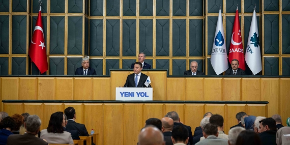 Babacan’dan ücretli öğretmen tepkisi: Emeklilik hakkından mutlaka istifade ettirmek gerekir
