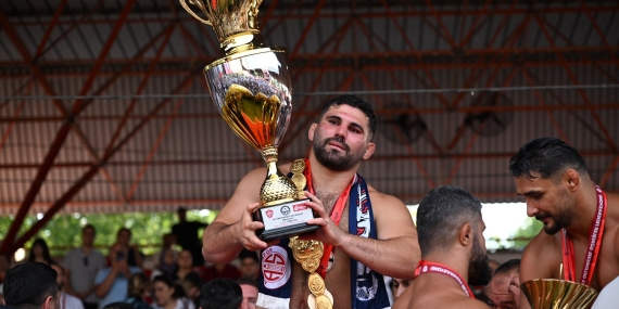 Kırkpınar’da başpehlivan  Erkan Taş