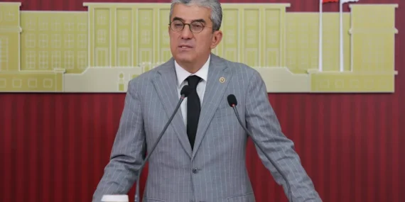CHP’den asgari ücret ve emekli aylıkları için yeni kanun teklifi